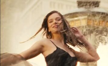 Продать момент радости: Хейли Стейнфельд стала лицом нового аромата Estée Lauder