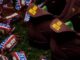 Snickers и adidas выпустили футбольные бутсы в дизайне шоколадного батончика
